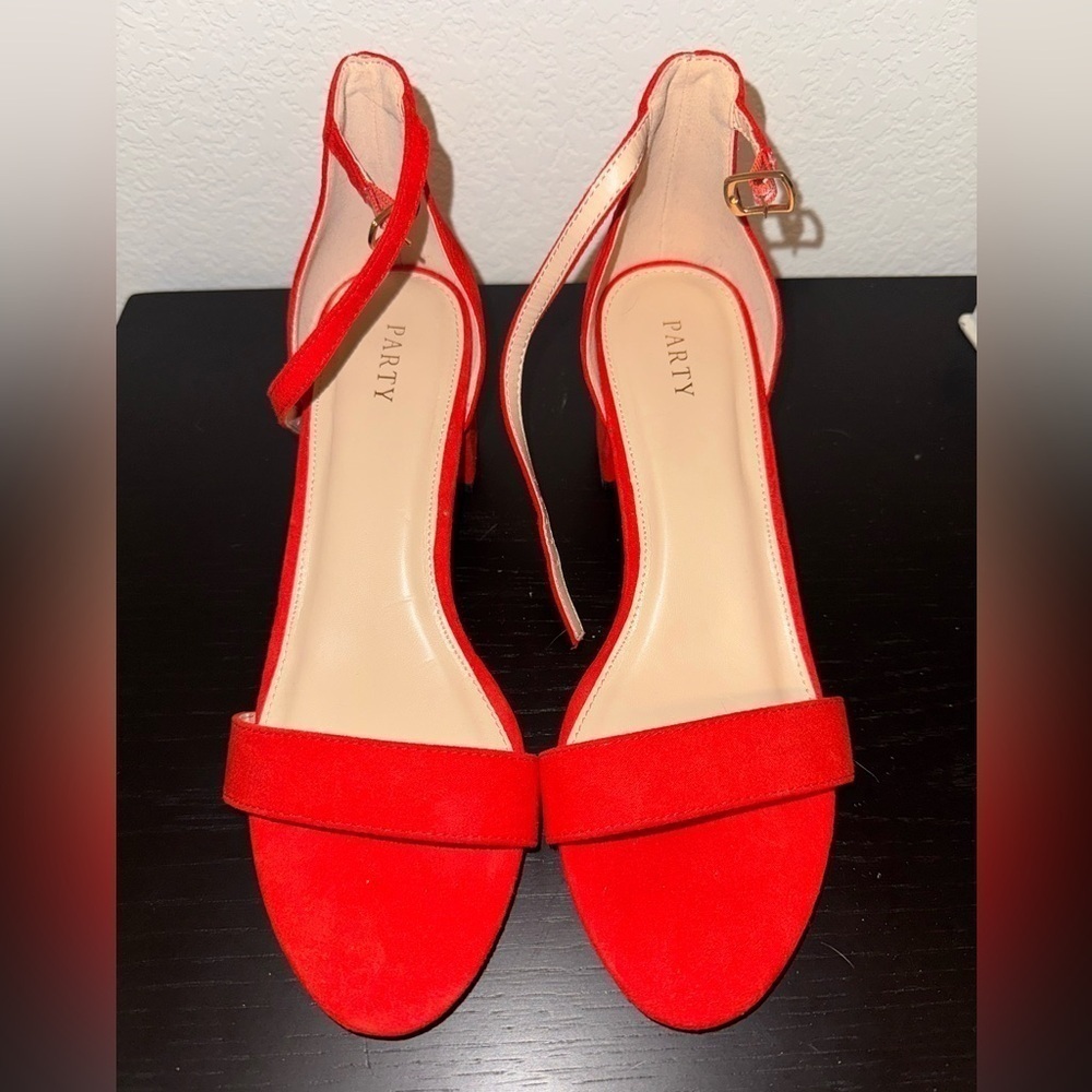 Party Open Toe Ankle Strap Low Short Chunk Block Heel Red Suede Size 9 - Picture 3 of 8